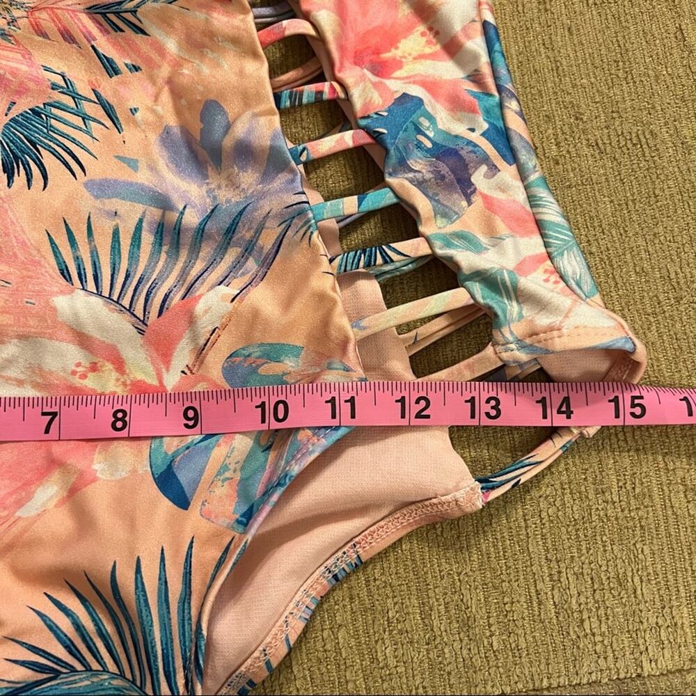 No Boundaries Juniors One Piece Tropical Swimsuit Size Medium 7 - 9 Halter Top - Picture 8 of 16